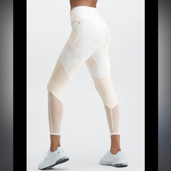 Fabletics Honey Milk Zoned-High Waist Leggings Size Large - Picture 2 of 11